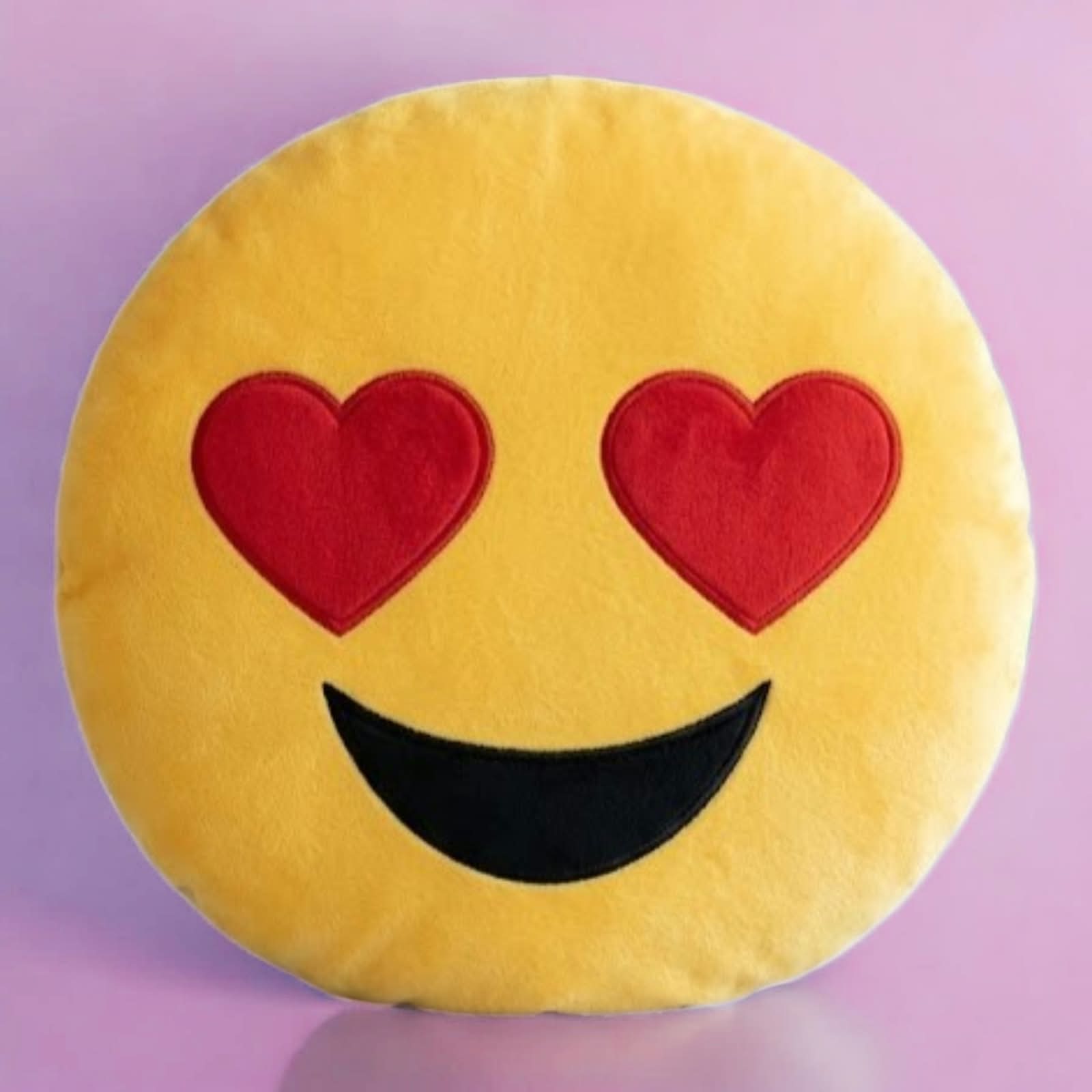 Intense Love Emogi Cushion Velvet