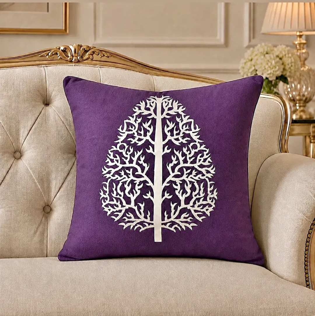 Luxury Laser Cut Applic Cusion Velvet Purple