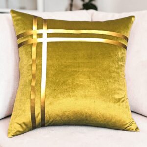 Luxury Laser Cut Cushion Velvet Hena